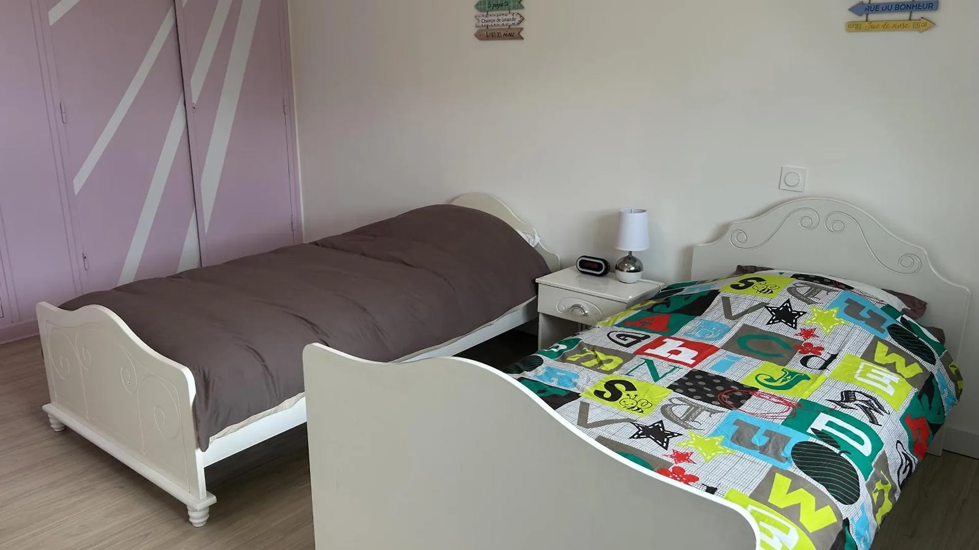 Holiday home Superbe Maison Renovee - Tregomeur